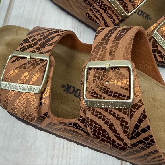 Birkenstock Arizona Double Strap Leather Sandals Metallic Copper Suede Sz EU 39 - Picture 5 of 14